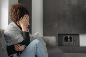 how to ease opiate withdrawal symptoms at home